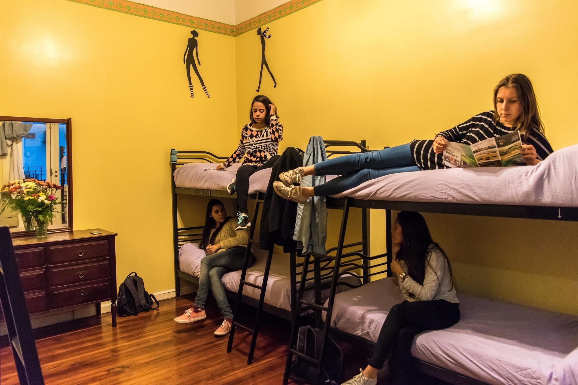 Milhouse Hostel Hipo Buenos Aires Esterno foto