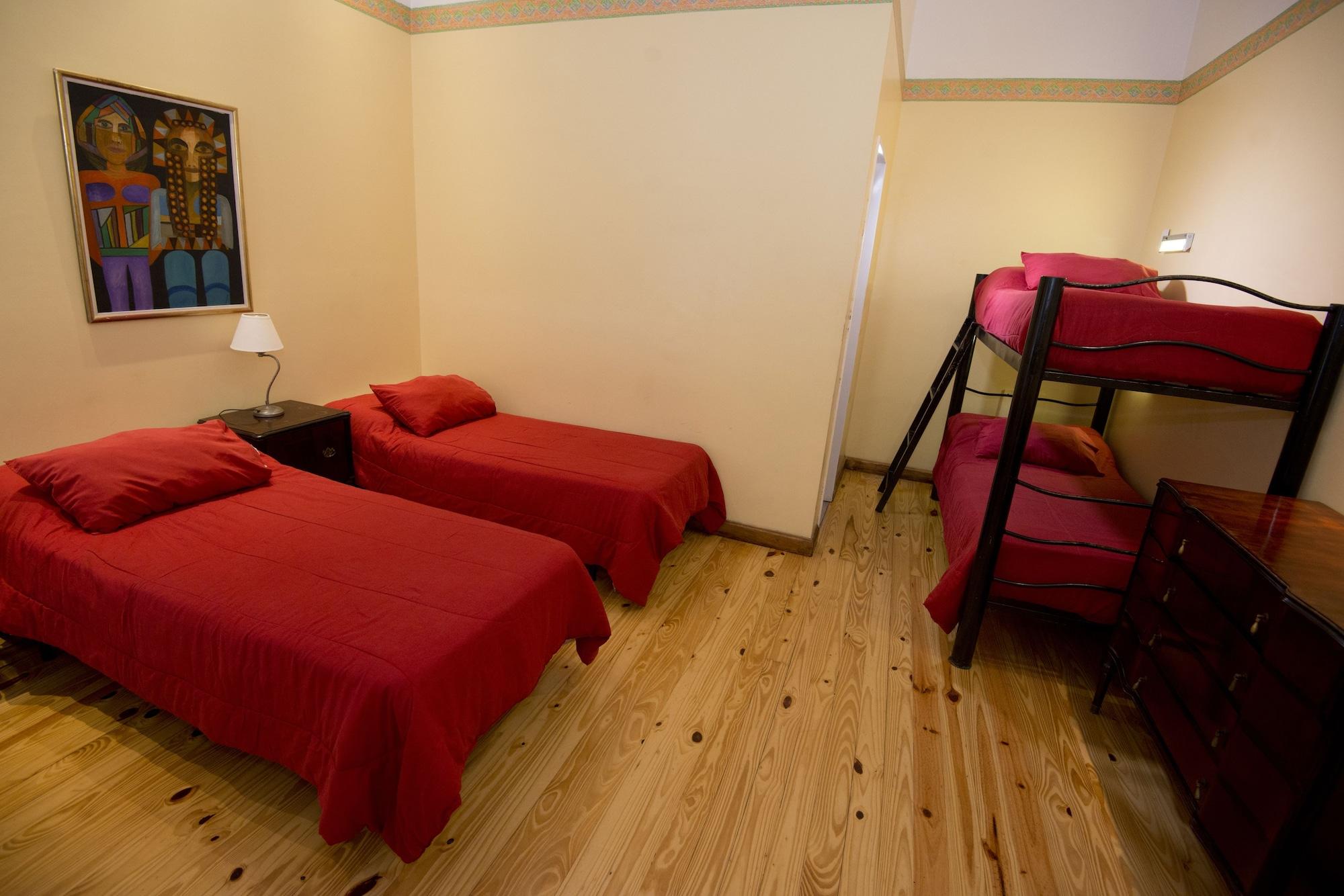 Milhouse Hostel Hipo Buenos Aires Esterno foto